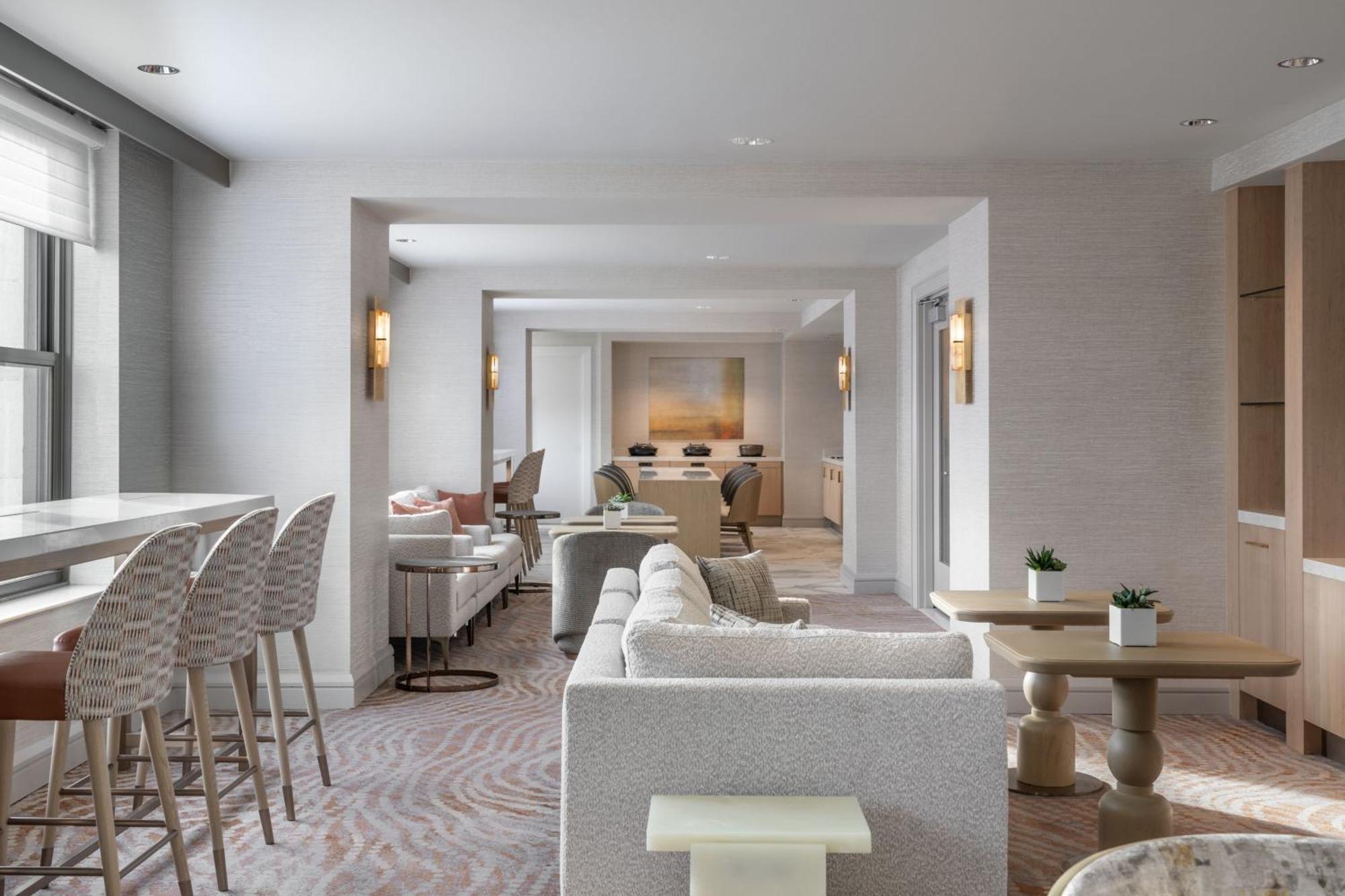 The Westin Book Cadillac Детройт Экстерьер фото