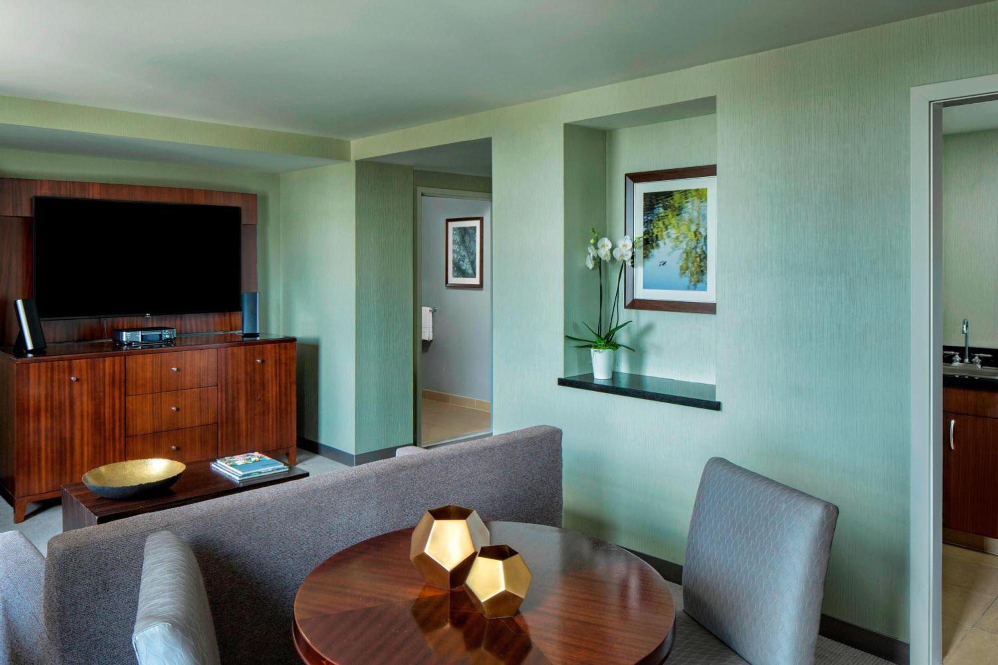 The Westin Book Cadillac Детройт Экстерьер фото
