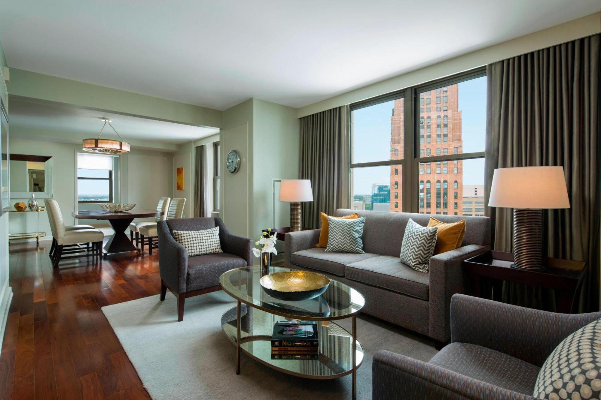 The Westin Book Cadillac Детройт Экстерьер фото